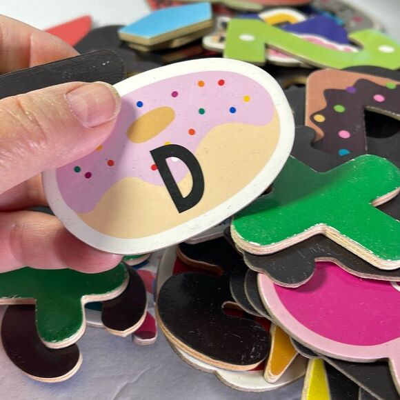 Learning Resources and Horizon Group 120 magnets letters numbers shapes - Picture 4 of 13
